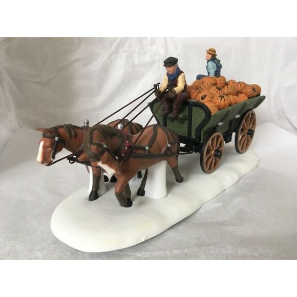 Dept 56 New England Village - Harvest Pumpkin Wagon - Picture 3 of 5
